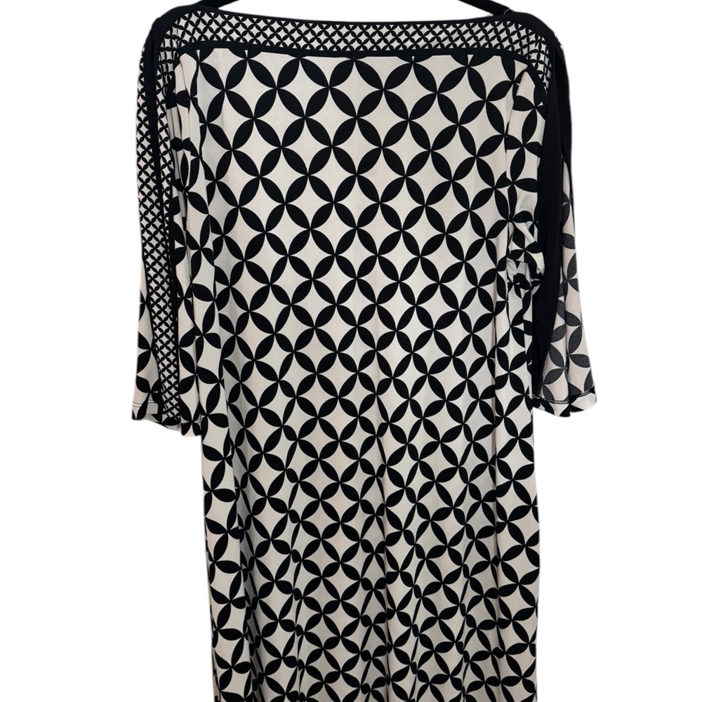 Sandra Darren Black and White Patterned Dress